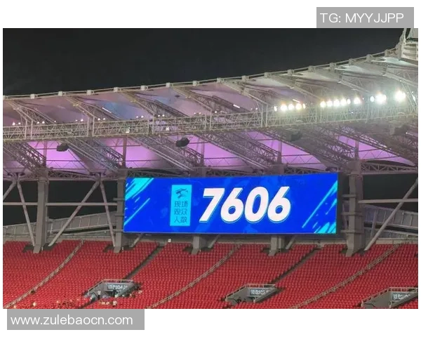 武汉足球队技术争议引发热议球迷与专家各抒己见探讨战术与表现